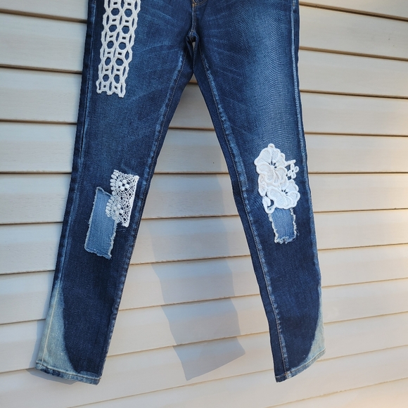 Artisan De Luxe for Free People Patchwork Embroidered Jeans size 27 - Picture 6 of 15